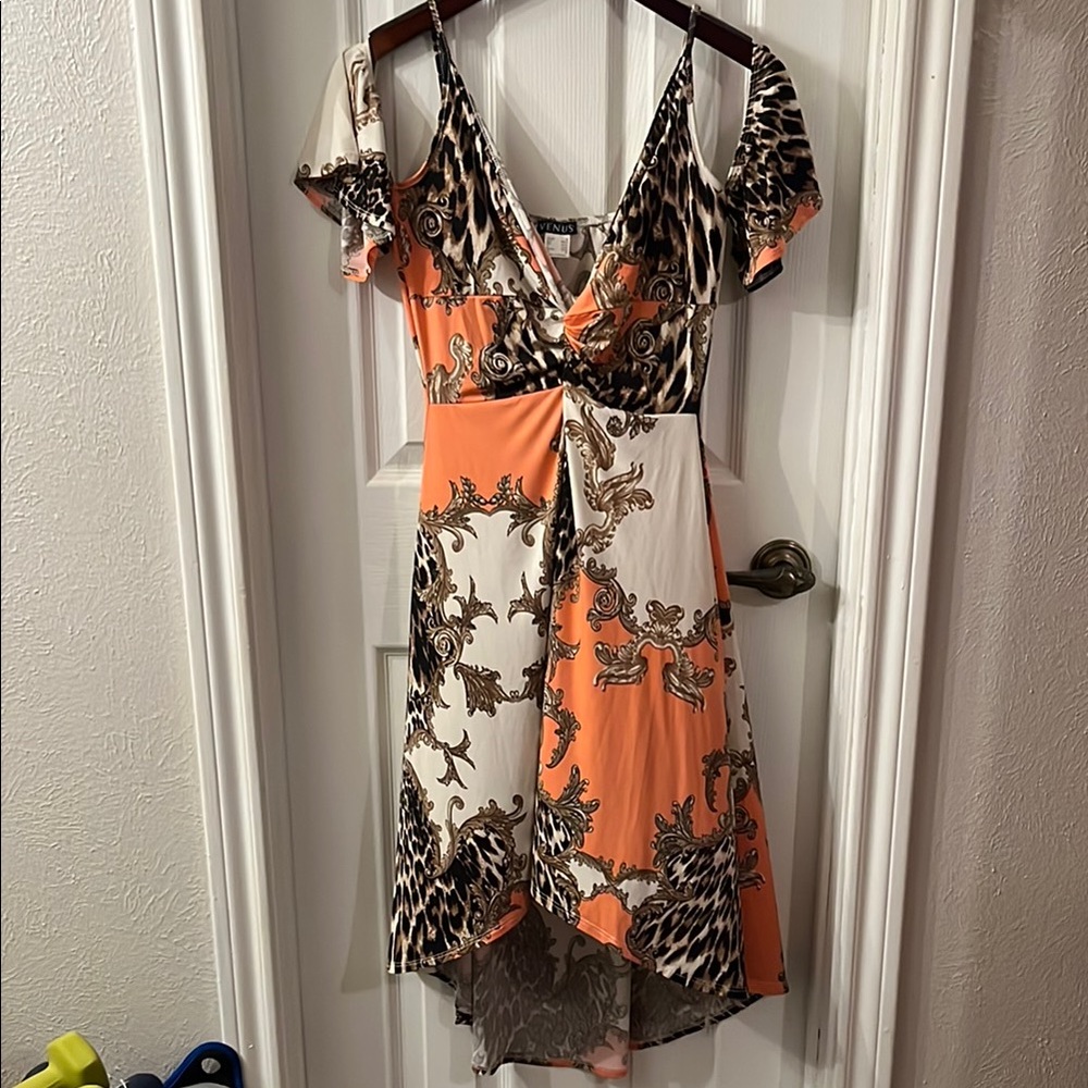 VENUS DRESS SIZE MEDIUM